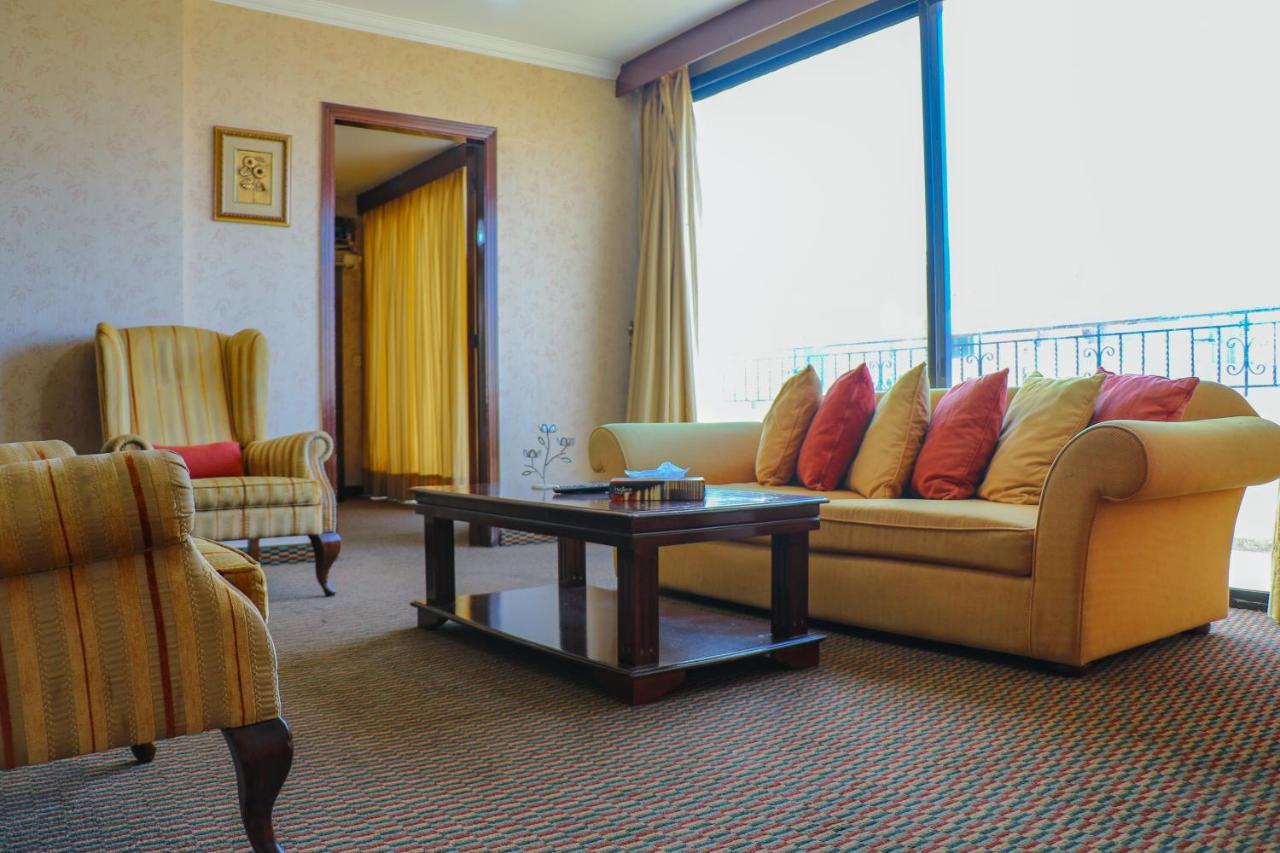 Grand Suites Hotel Бейрут Экстерьер фото